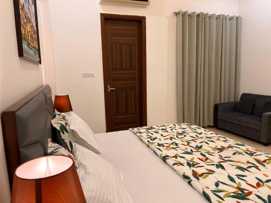 5Bhk Home Away From Home At Ranjit Avenue Amritsar Ngoại thất bức ảnh