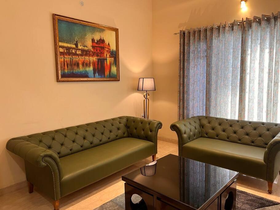 5Bhk Home Away From Home At Ranjit Avenue Amritsar Ngoại thất bức ảnh