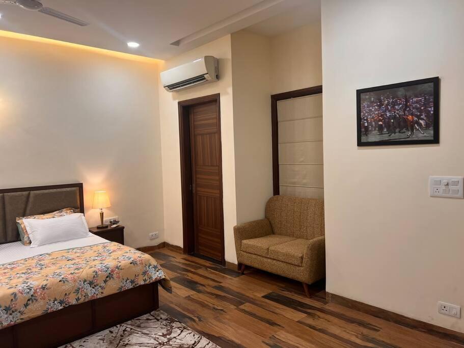 5Bhk Home Away From Home At Ranjit Avenue Amritsar Ngoại thất bức ảnh