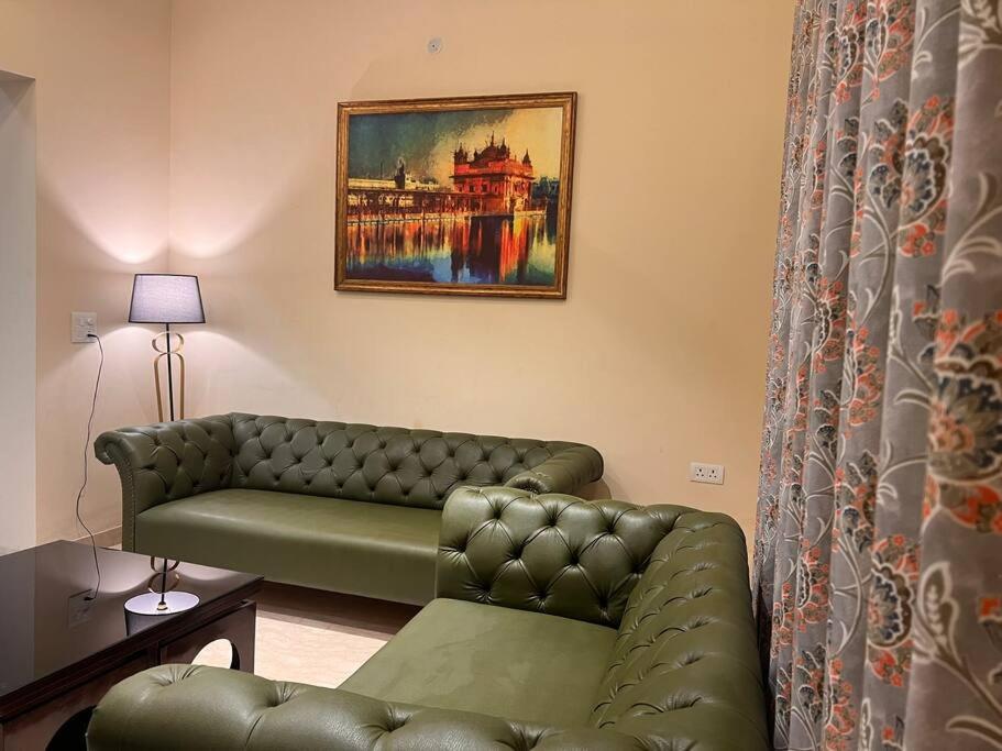 5Bhk Home Away From Home At Ranjit Avenue Amritsar Ngoại thất bức ảnh